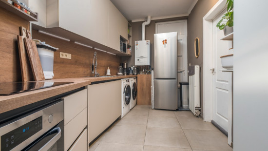 Stationsstraat - 27 - - 9280