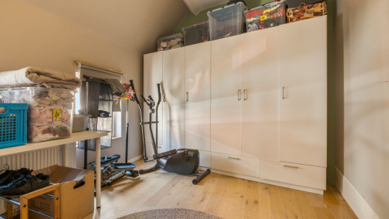 Stationsstraat - 27 - - 9280