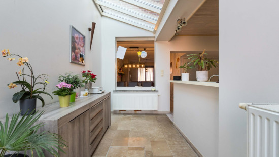 Hoogstraat - 81 - - 8800