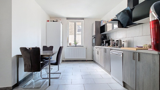 Rue du Centre - 11 - - 4540