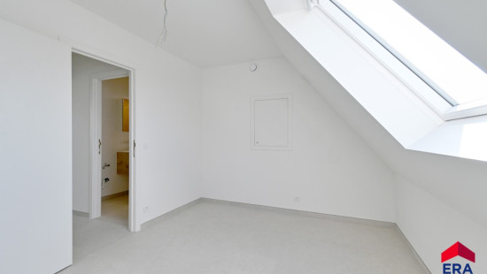 Stationsstraat - 68 - 1 - 9900