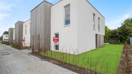 Brielstraat - 19 - - E3 - 9290