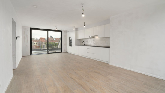 Moeie - 2A - 003 - 2.0 - 9900