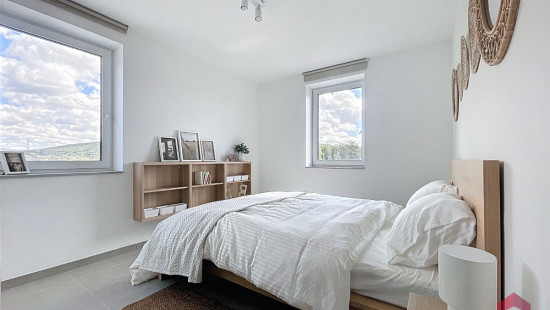 Rue de la Justice - 79 - A31 - 5300