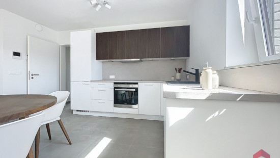 Rue de la Justice - 79 - A31 - 5300