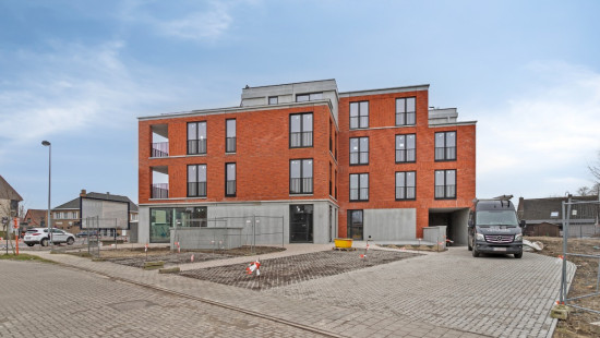 Staatsbaan - 76* - - 1.3 - 9870