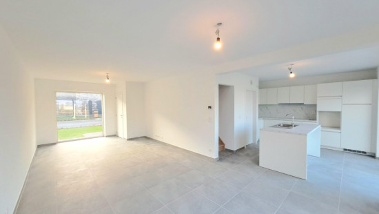 Pieter Breughelstraat - 11 - - 8550