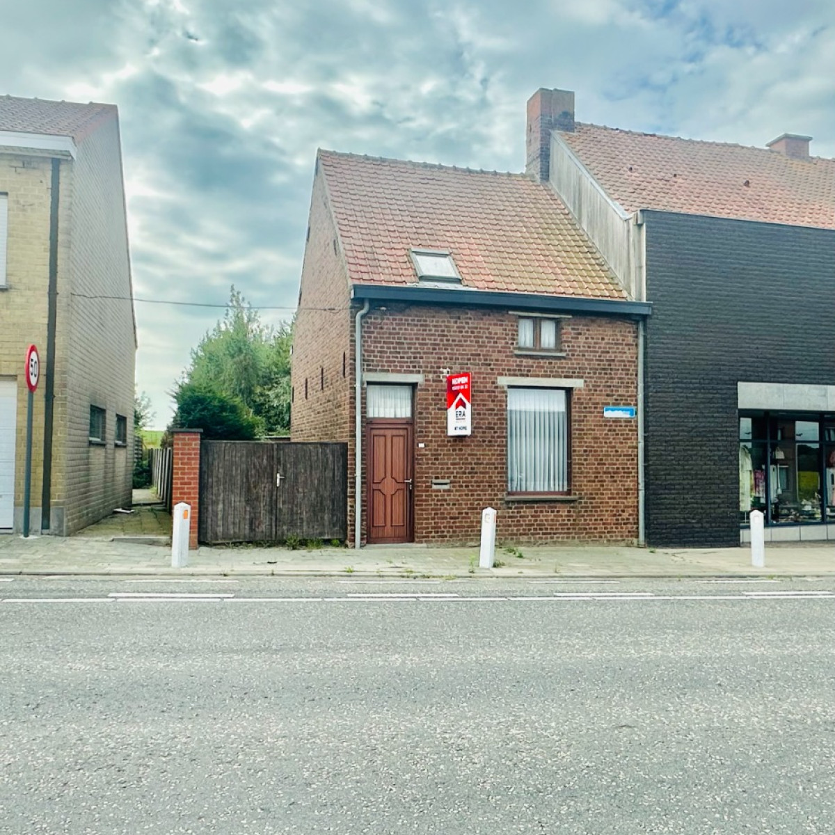 Roeselarestraat - 118 - - 8980