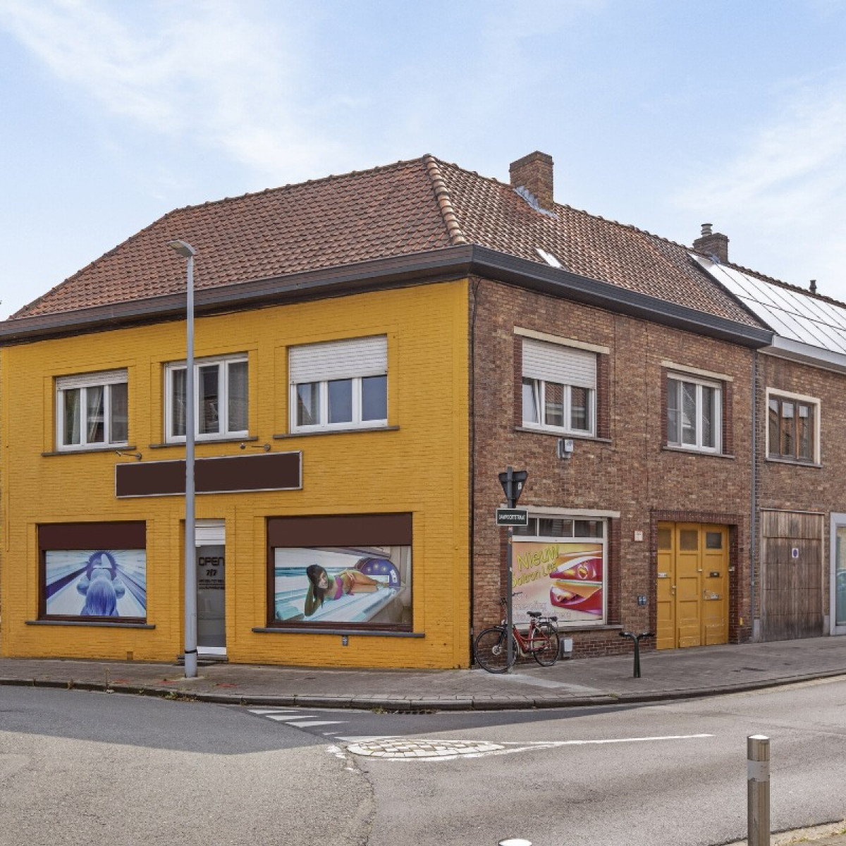 Dampoortstraat - 111 - - 8310