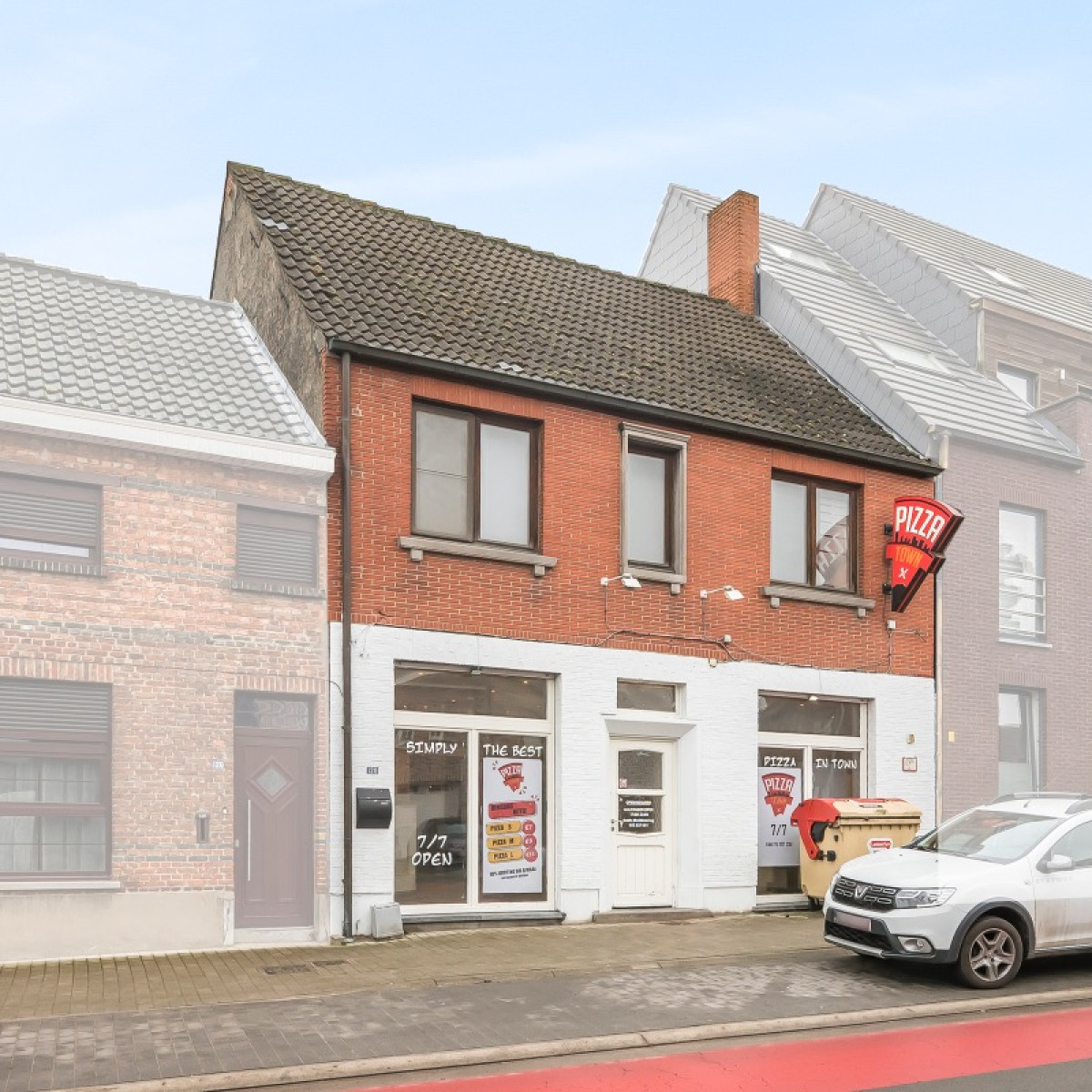 Stationsstraat - 128 - - 9250